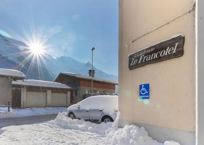 Les Pecles Mt Blanc - Chamonix Center